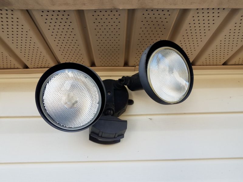 Outdoor Lamp Installation in Utah County, UT